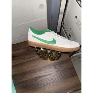 Nike Men's SB Heritage Vulc Sneakers Size 9